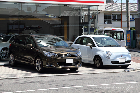 シトロエンC4とフィアット500