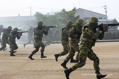 陸上自衛隊の後方支援部隊