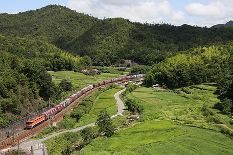 山陽線 瀬野八（セノハチ） 上り貨物列車 補助機関車（補機）