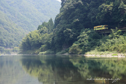 錦川鉄道 錦川清流線 きらめき号（527D）