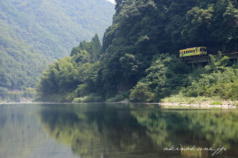 錦川鉄道 錦川清流線 きらめき号1（527D）