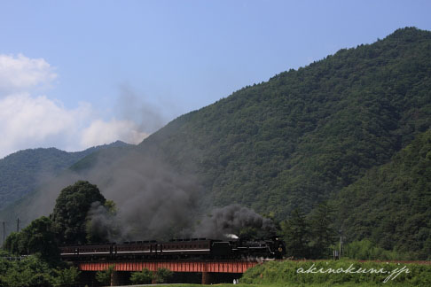 山口線 長門峡駅を出発したSLやまぐち 1