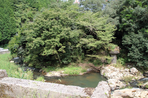 今福線 県道301号 橋脚（下府側）