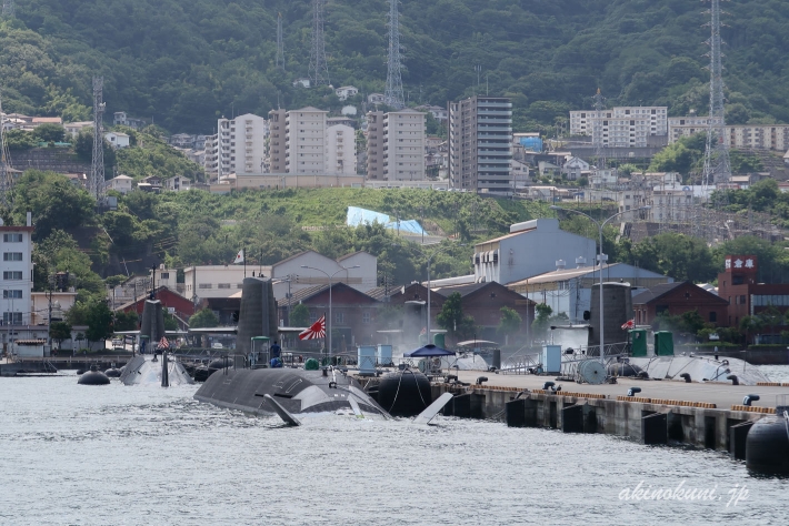 Sバースの潜水艦