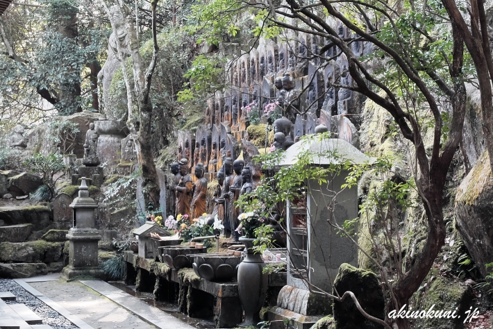 三瀧寺 水かけ地蔵