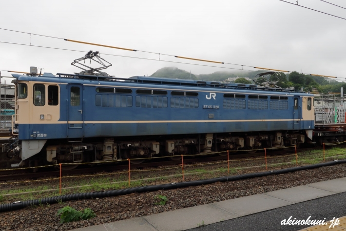 EF65-1120 横から