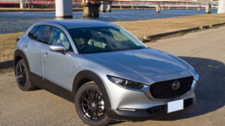 CX-30 ソニックシルバーメタリック