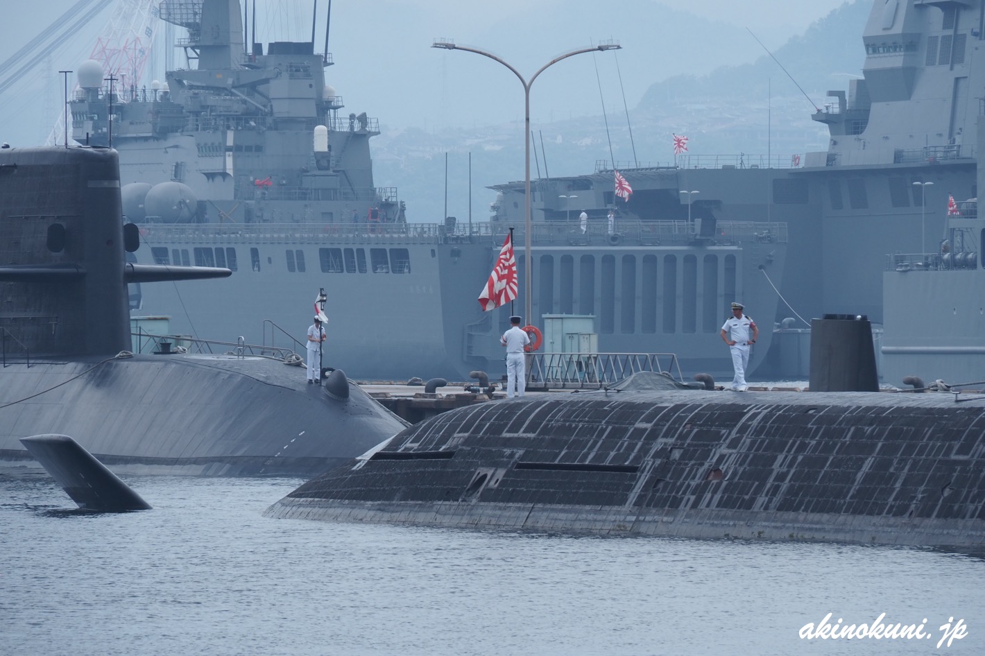 国旗(船首)国旗・自衛隊旗掲揚 2025年6月8日