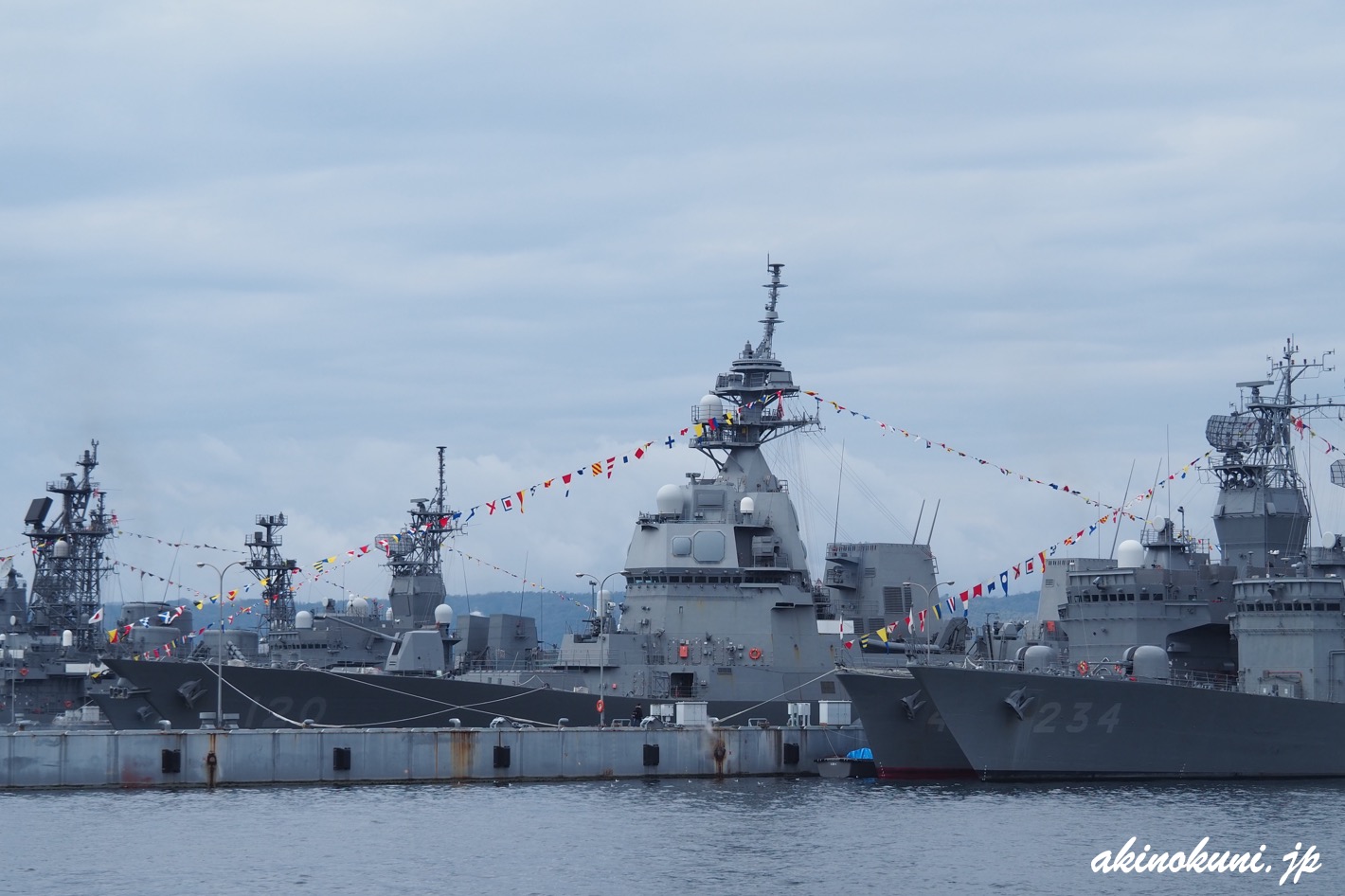 呉湾艦船めぐりで満艦飾 2026年2月11日 建国記念の日